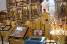 Божественная литургия в Спасо-Преображенском кафедральном соборе 12 октября 2025 г. Божественная литургия в Спасо-Преображенском кафедральном соборе 12 октября 2025 г.